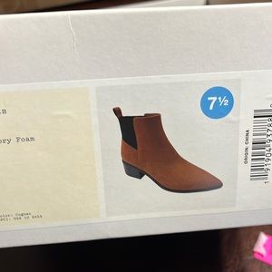 NIB black brown cognac ankle boots 7.5 7 1/2 vegan fake leather suede low heal